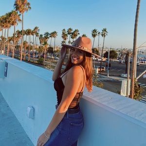 Boho hat! Super cute for brunch ect.